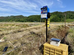 実証現場の様子。写真右下のケース内に、Ferion Gen1を格納